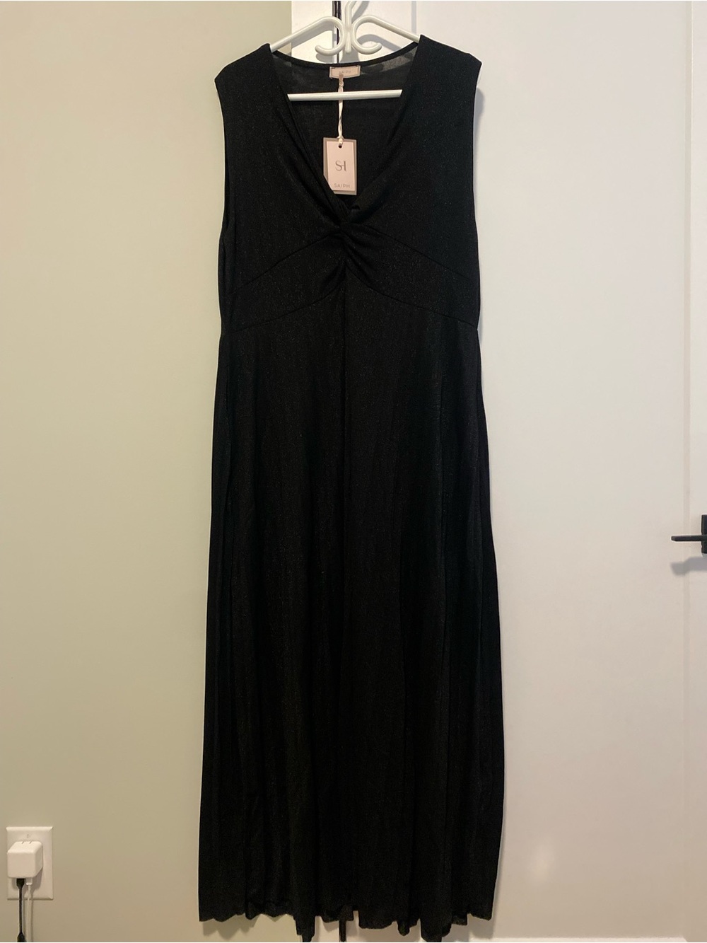 Saiph Sleeveless Black Twist-Detail Maxi Dress
